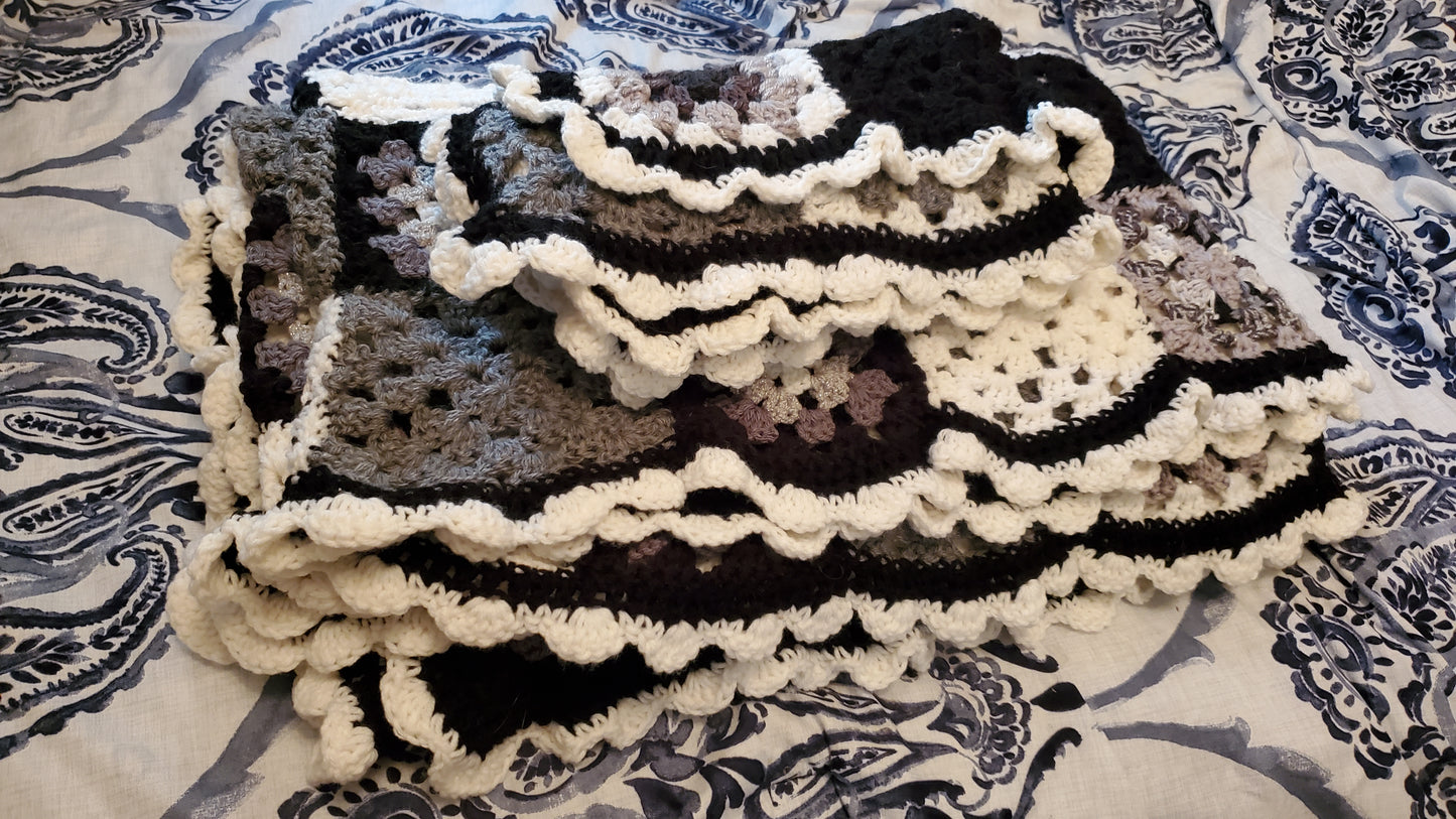 Black and White Afghan Set