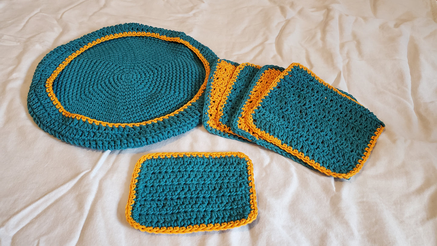 Blue and Gold Fruit Bowl Set